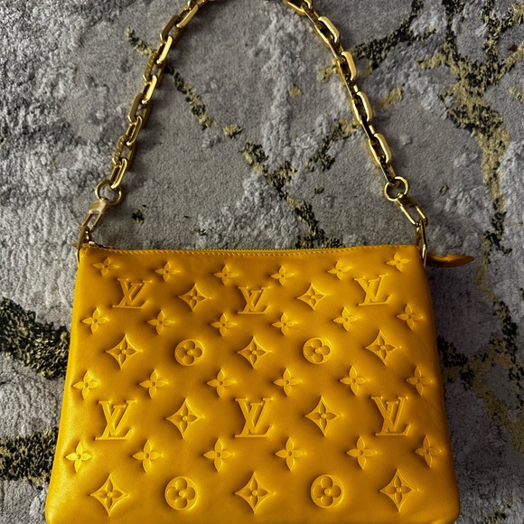 Louis Vuitton COUSSIN PM Sunflower - Picture 6 of 15
